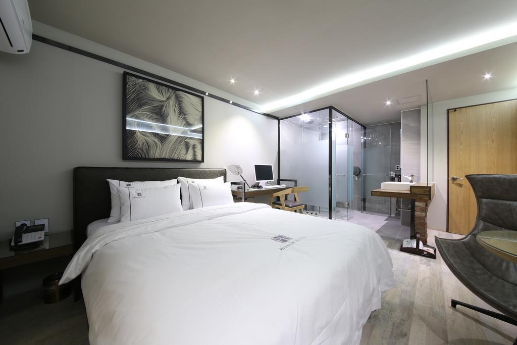 Avenue Hotel Jeonju Extérieur photo