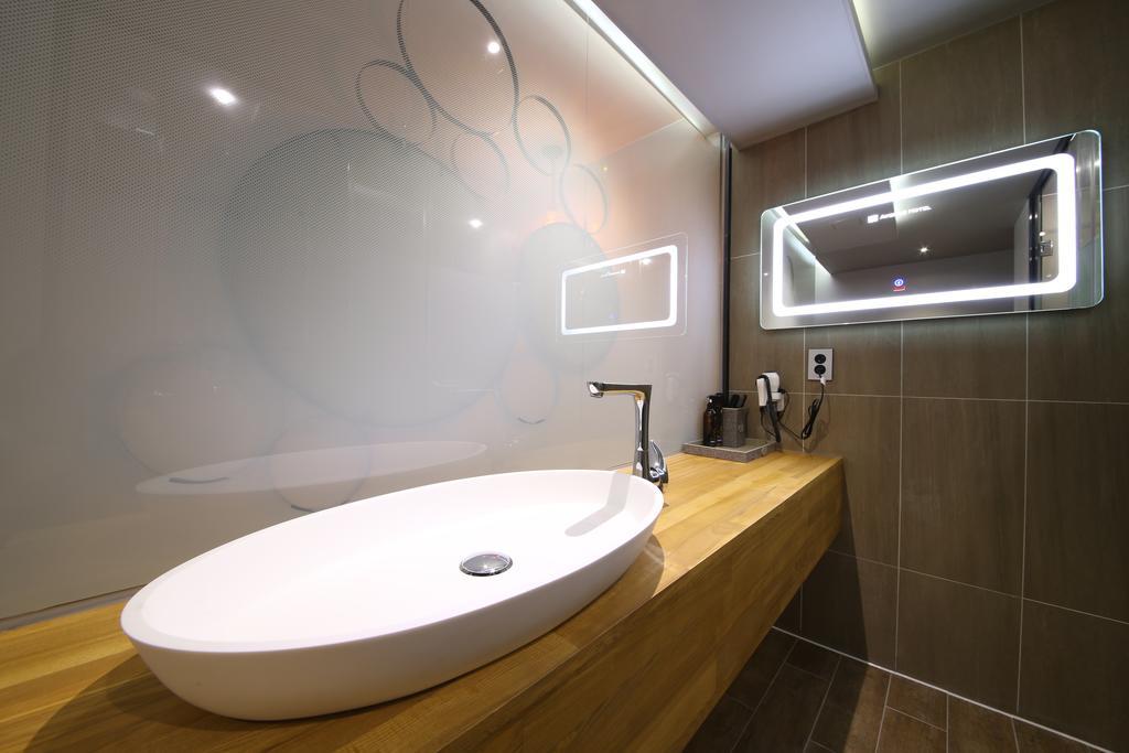 Avenue Hotel Jeonju Extérieur photo