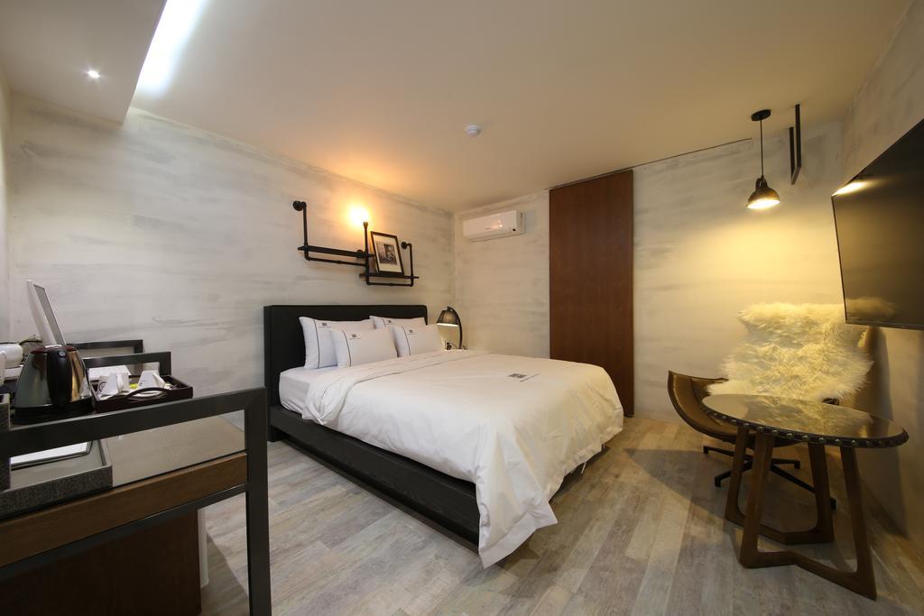 Avenue Hotel Jeonju Extérieur photo