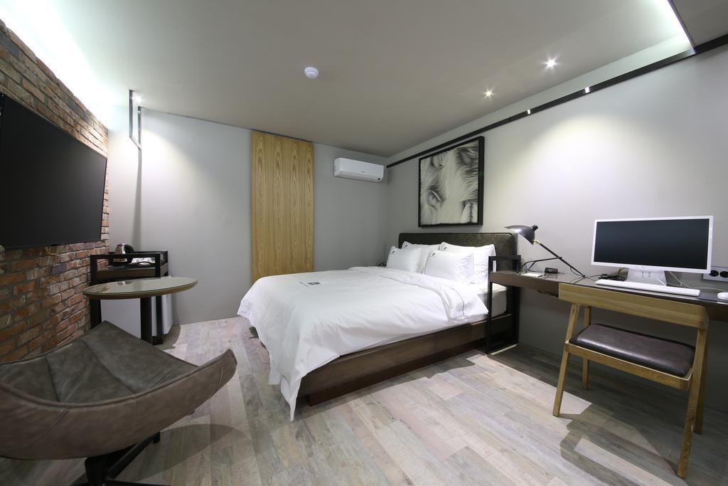 Avenue Hotel Jeonju Extérieur photo