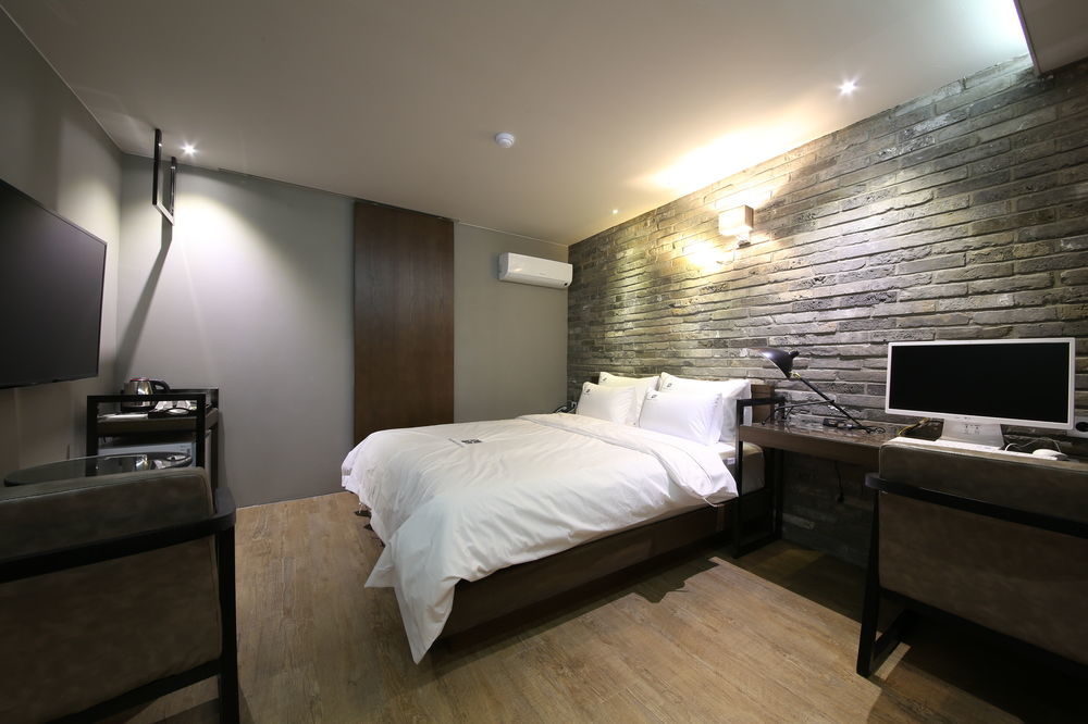 Avenue Hotel Jeonju Extérieur photo